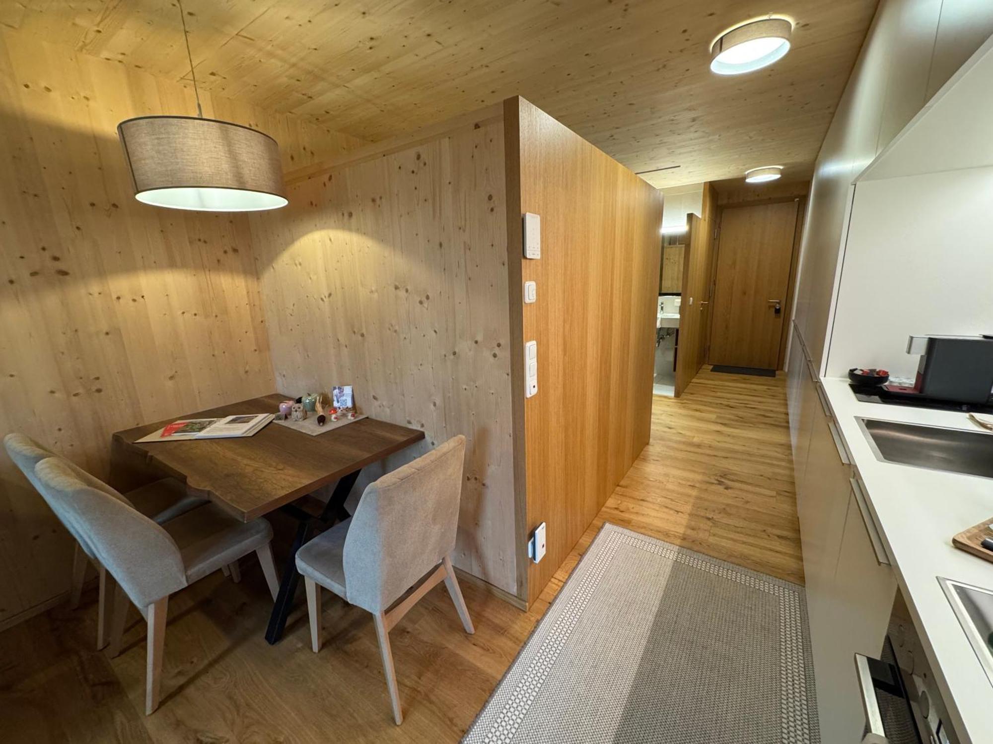 Apartment Kanisfluh เมลเลา ภายนอก รูปภาพ