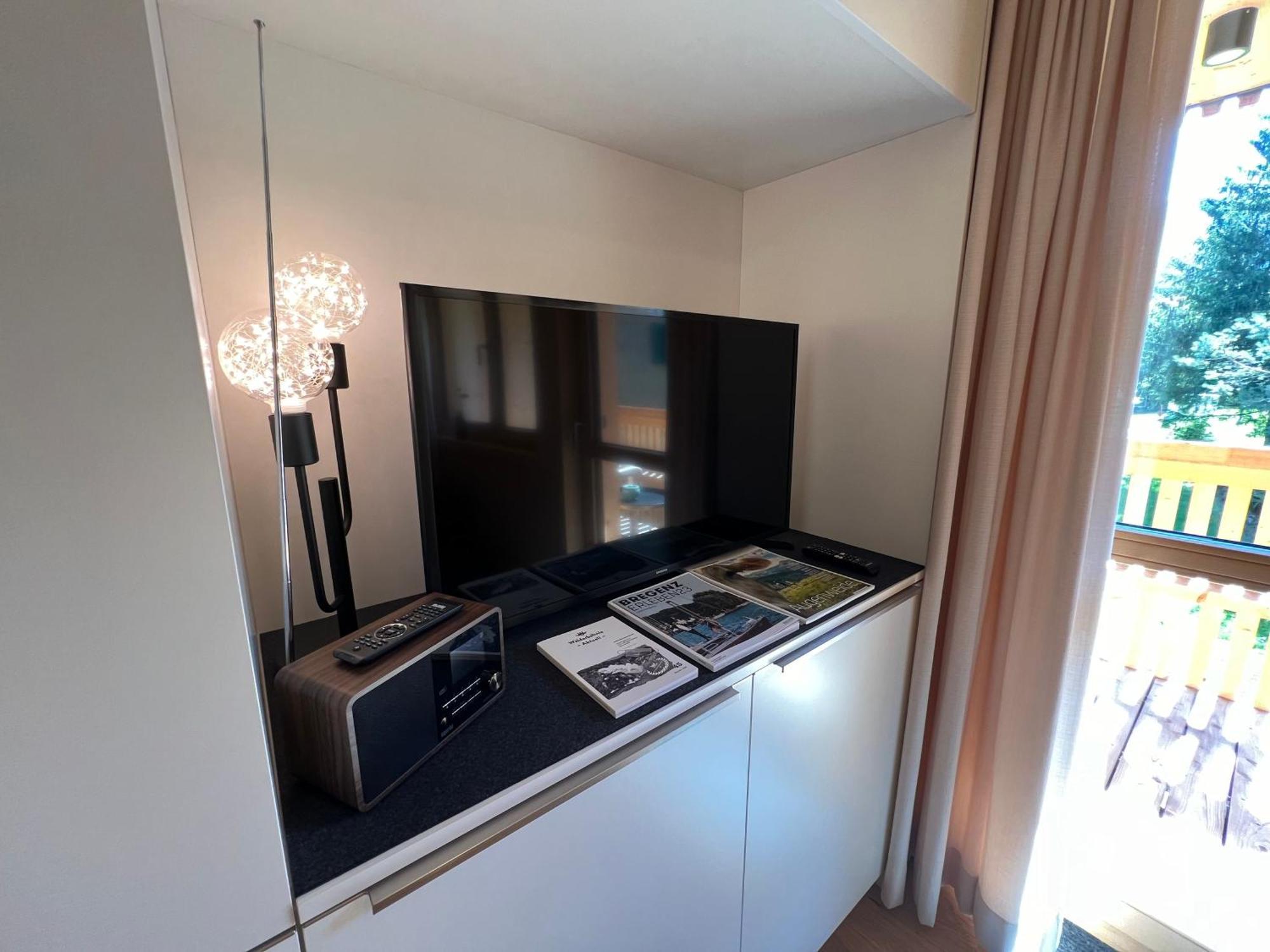 Apartment Kanisfluh เมลเลา ภายนอก รูปภาพ