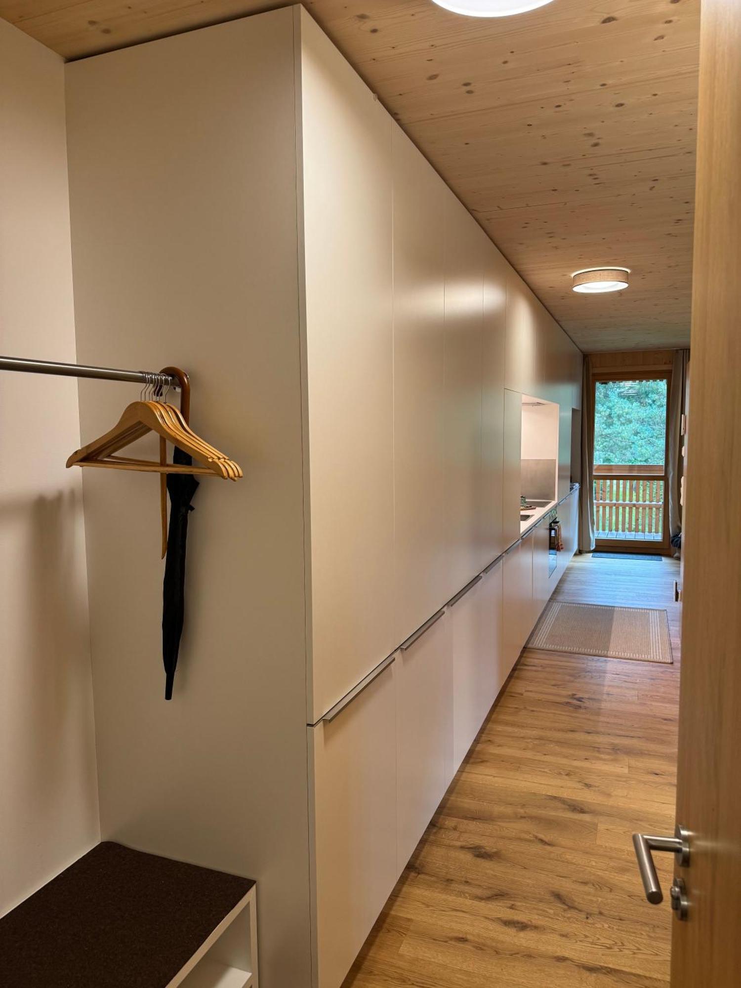 Apartment Kanisfluh เมลเลา ภายนอก รูปภาพ